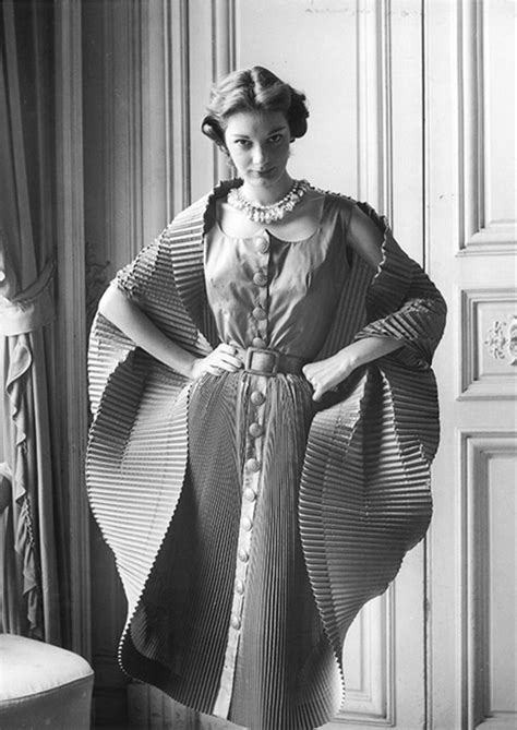 schiaparelli history.